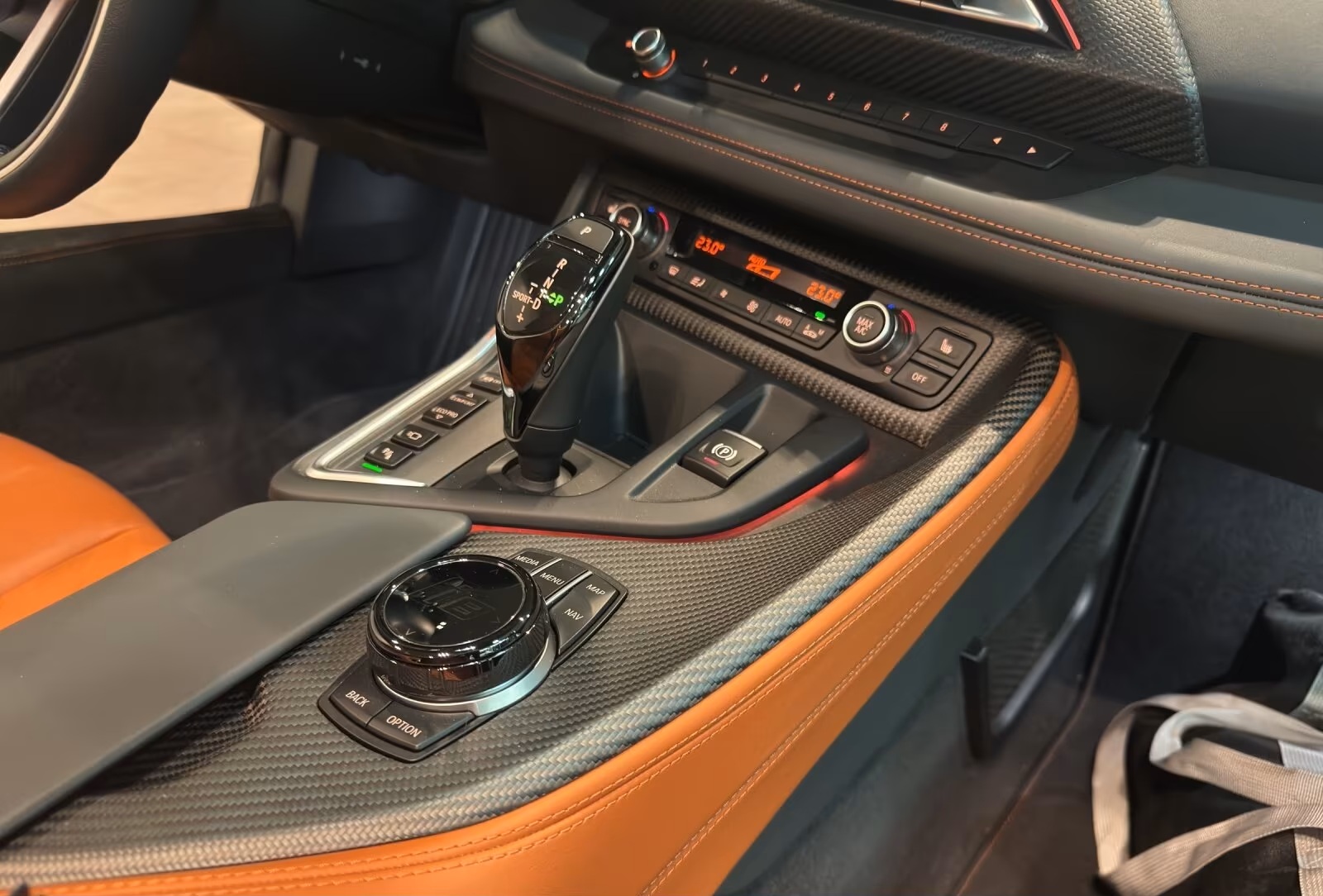 25163a8e-3046-4bbd-ac59-36bcef735999