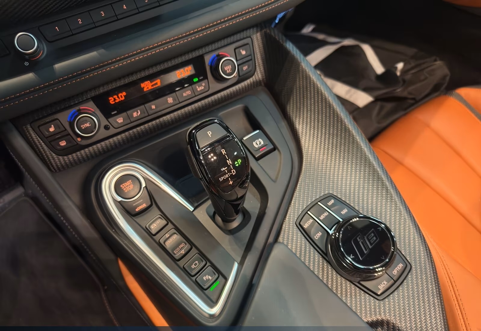 2f849c77-b54d-4994-b6c1-c0c10e474634