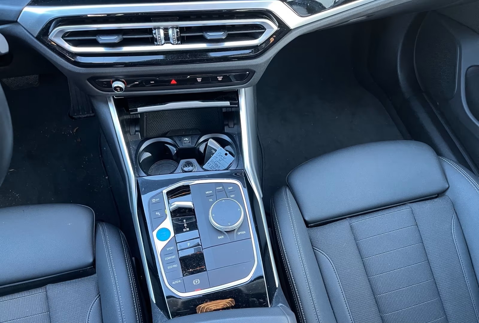 3fcfc8f9-7761-4248-86a4-f80f9f6a54a7