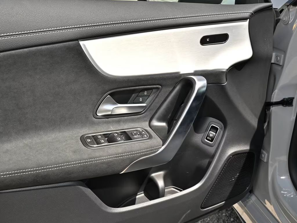 0bb8dff5-4336-47b9-886a-776728f15fff