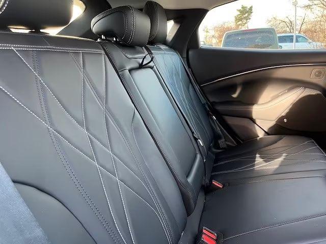 0cae507a-200f-41fa-9994-8af9af0e94e8