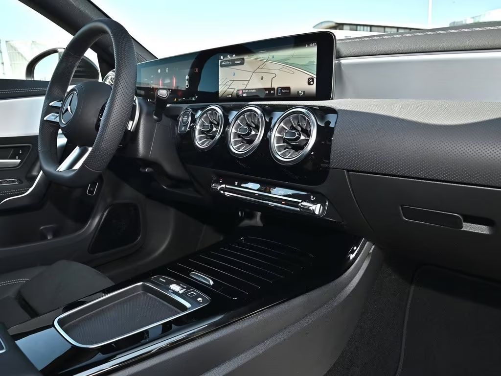 1a24bb95-cfc0-4634-8cbf-69068b51cfed