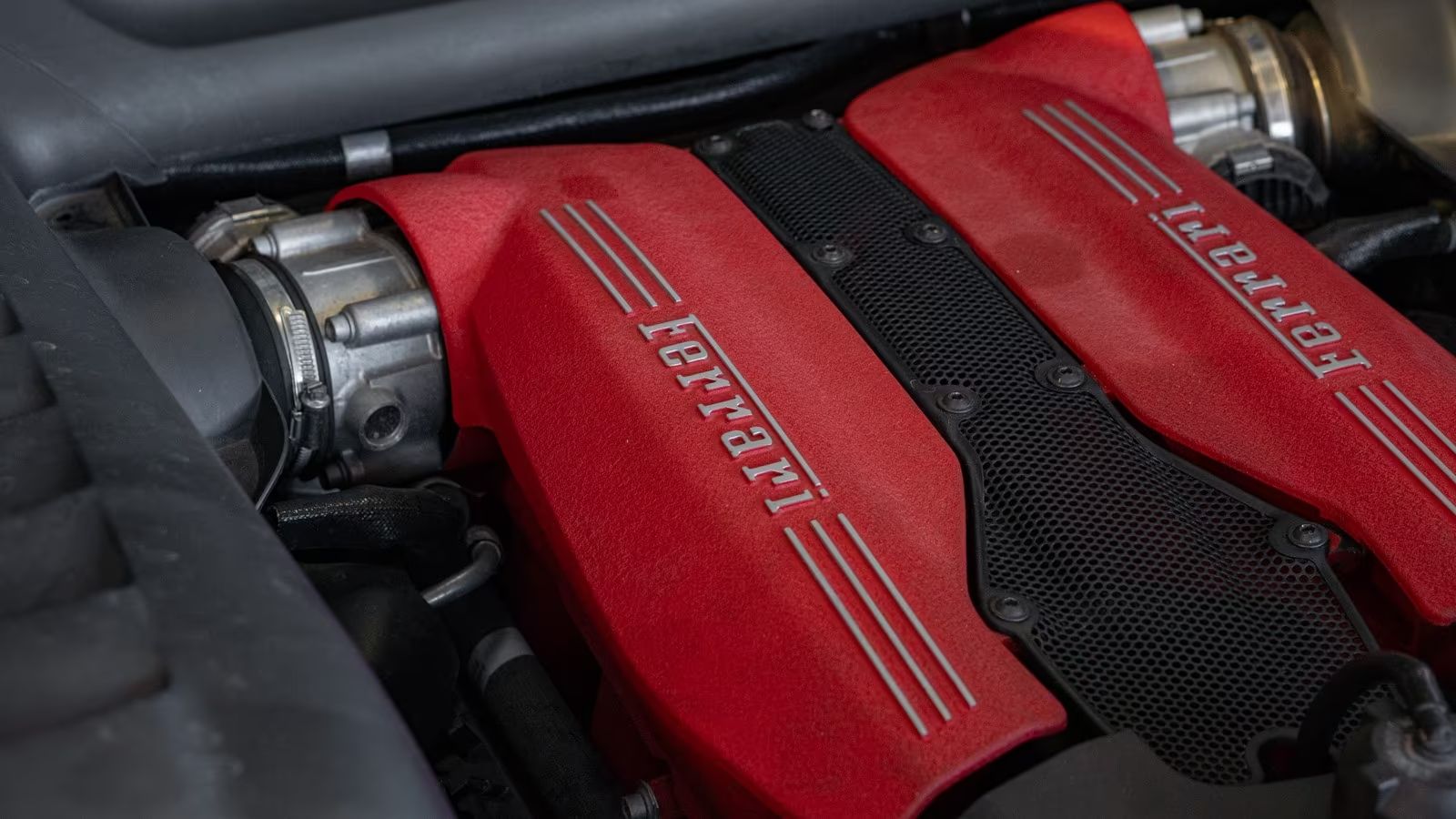 35fb2f80-8559-46d0-9b1b-5395e83b561d