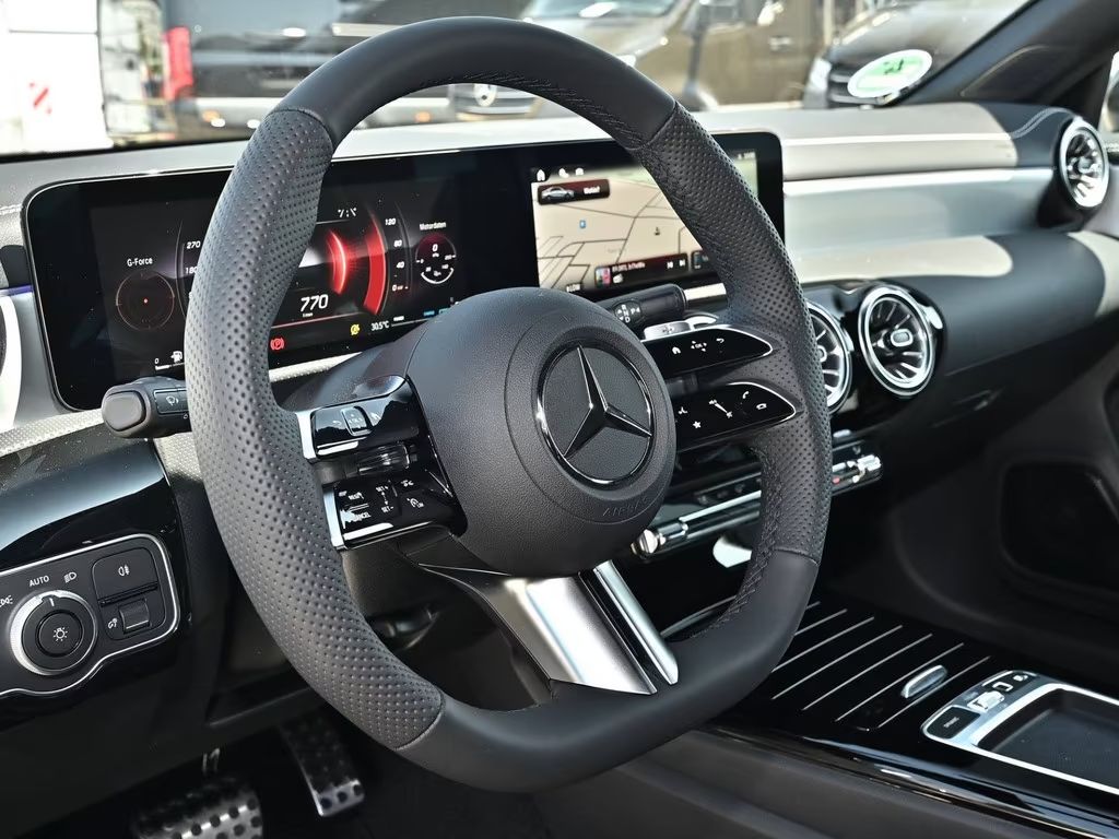 3dc221c3-07c4-40b2-a4c1-07e9717038e6