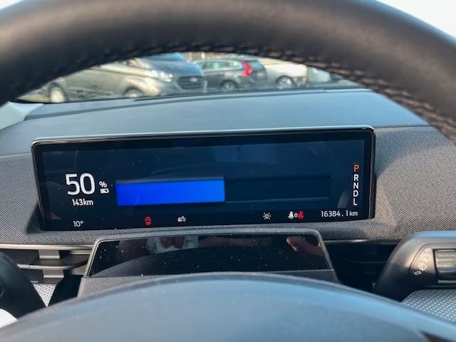 4e37ac96-f927-4699-ae34-5f72695f919f