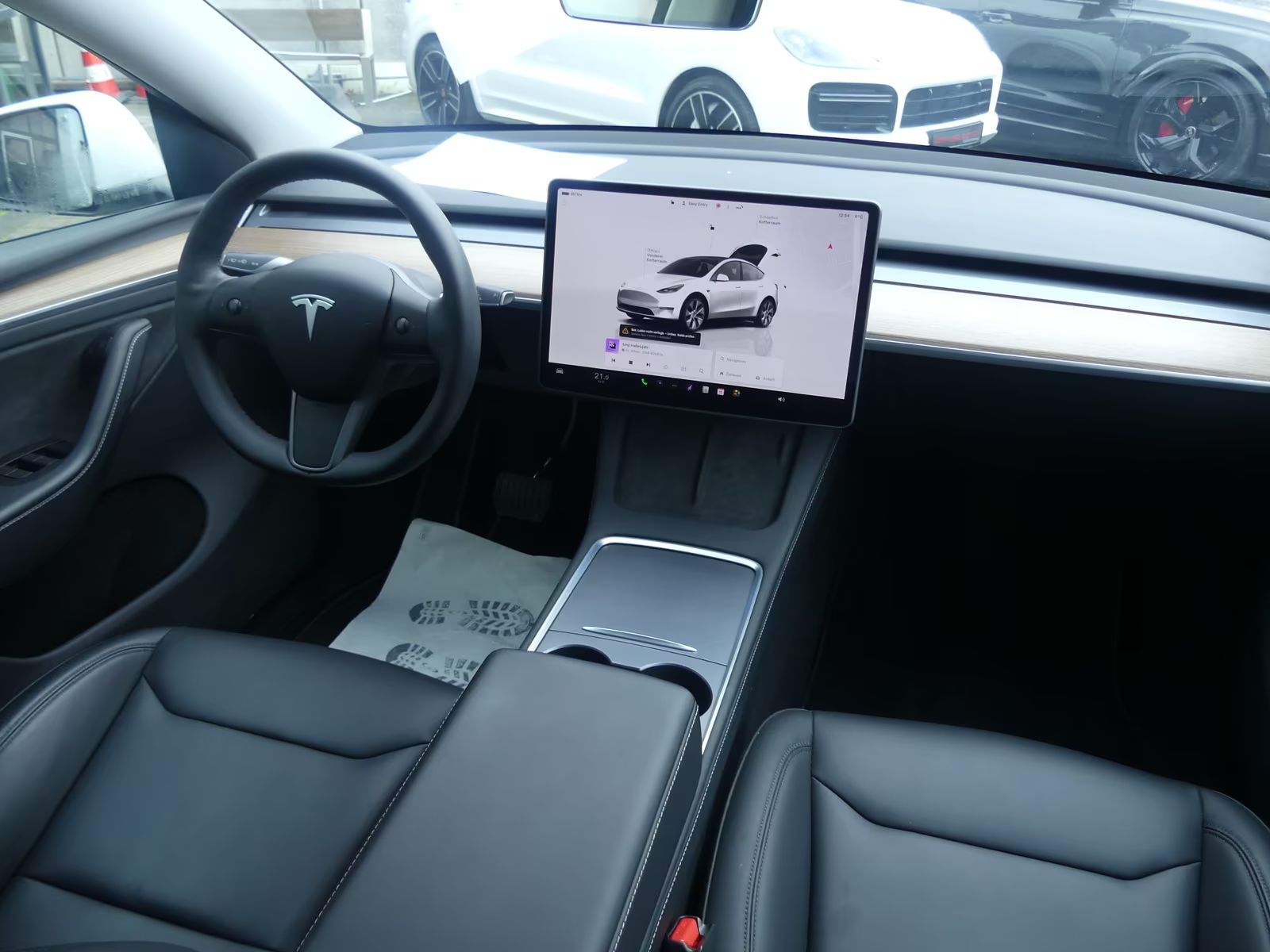 541f2b8b-b454-42b0-a684-db8829944feb