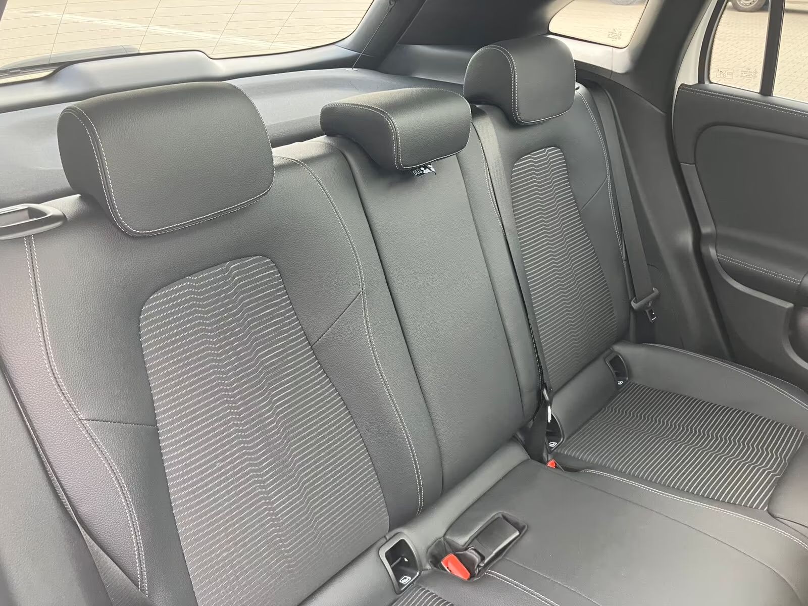 830a4c75-622b-49d4-bec4-441a9c90b308