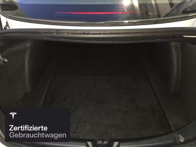 9062ca83-8fc8-45dc-8a5b-39bd25797654