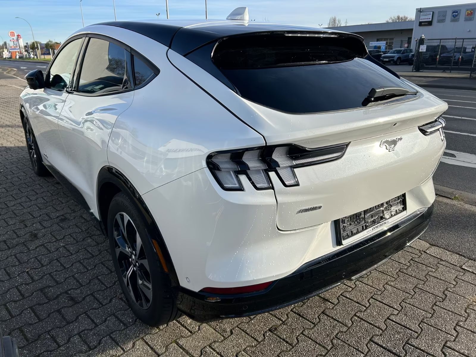 a65f2d19-64ec-4815-9be7-31a163ae7315