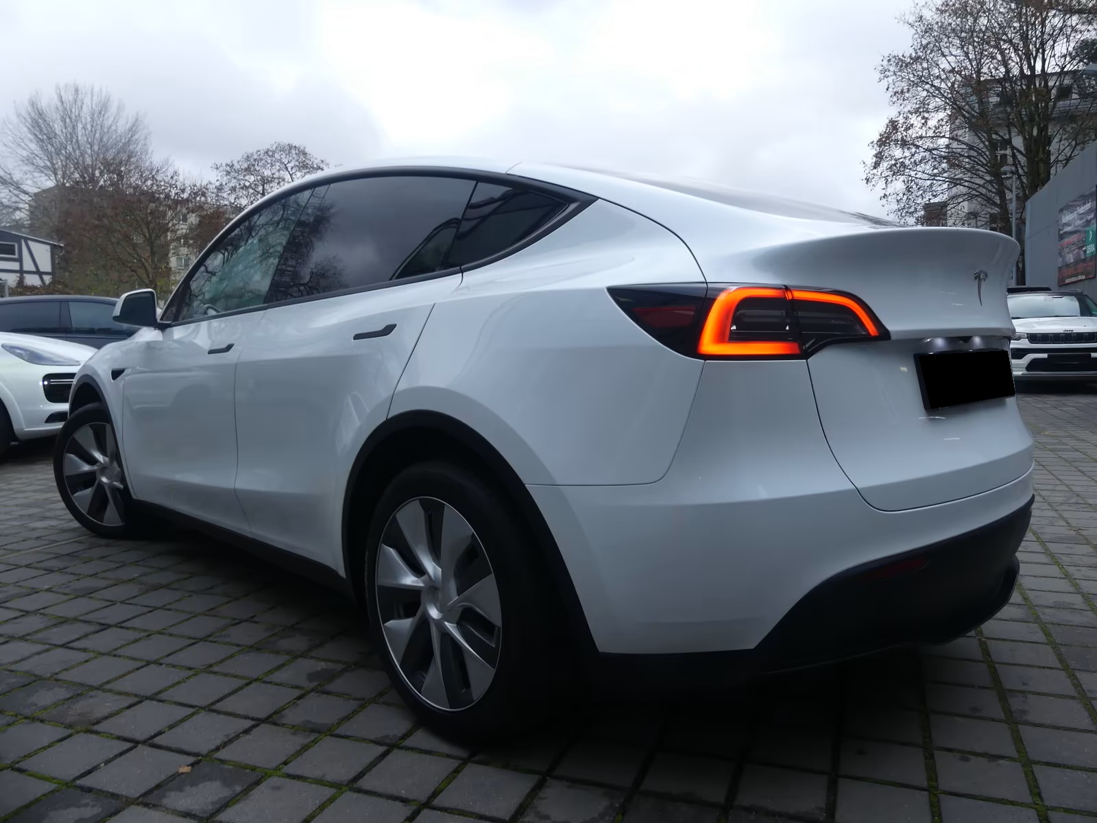 a698688a-b088-4ff4-9fe5-6e80785d85ba