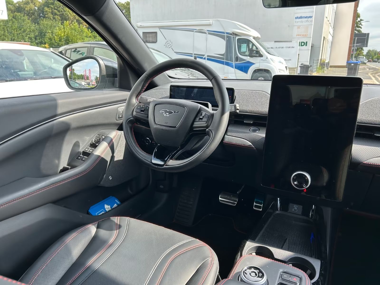 c4d17cbe-fea2-4c12-a063-37158bad1282