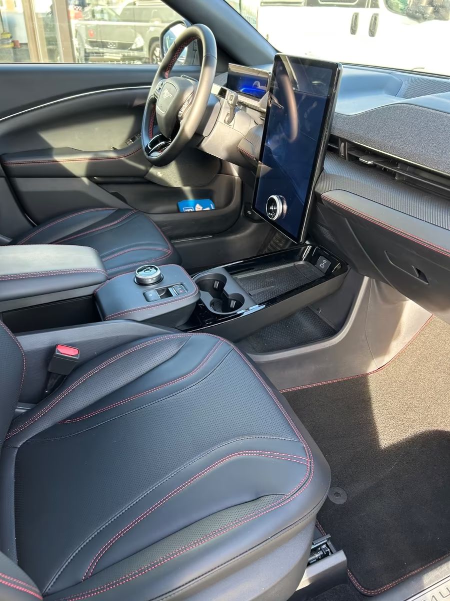 caadab42-072a-452f-b5ba-de00c41e11e4