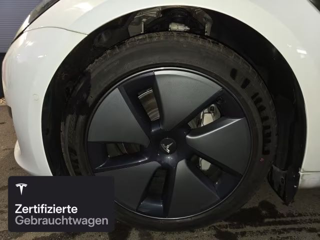 dd8b1a8e-d892-4af2-b5a3-bdfec0bf9fe3