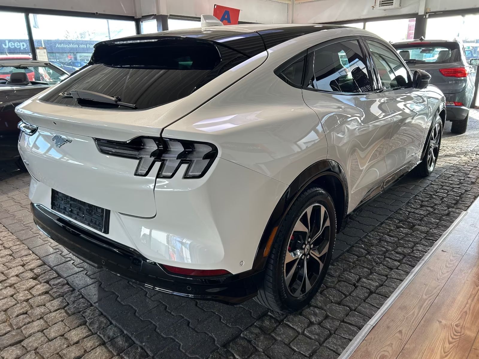 f1056624-9db8-4da9-b83c-537bda41b0cf