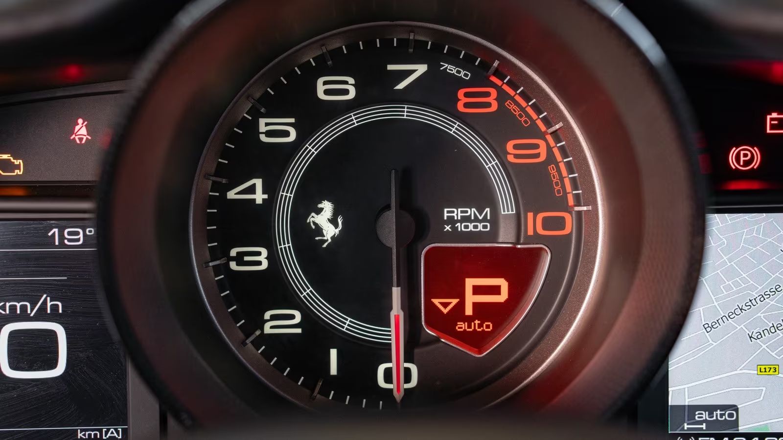 fa6b3d05-7611-444e-9c3f-4becf0ba7cd8