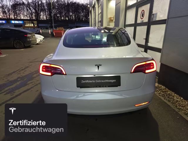 fbe8d868-75b2-48d5-8deb-6615f822f4be